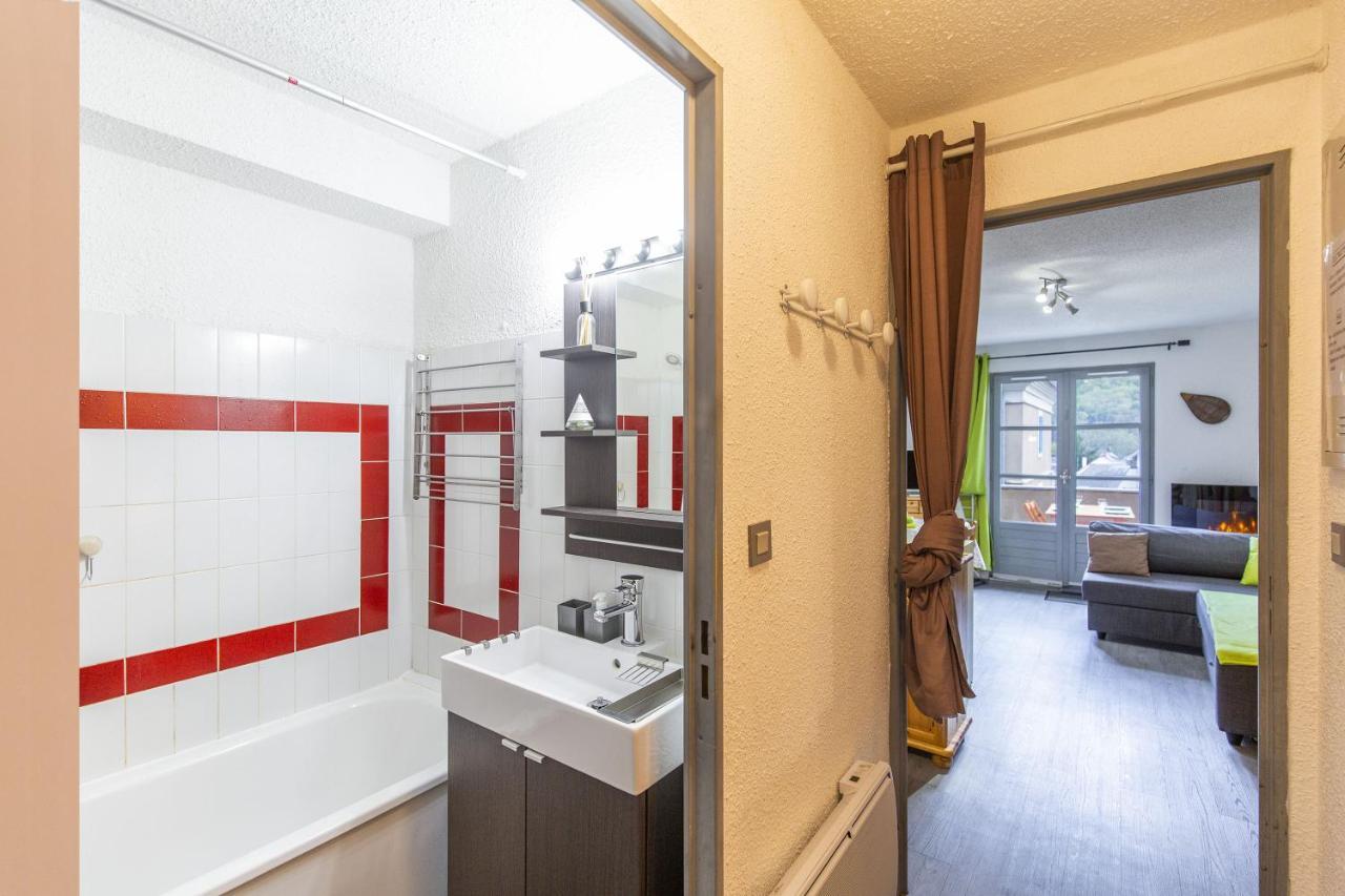 Appartement Terrasse Vue Montagne กอมปอง ภายนอก รูปภาพ