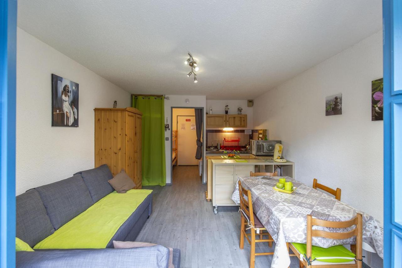 Appartement Terrasse Vue Montagne กอมปอง ภายนอก รูปภาพ