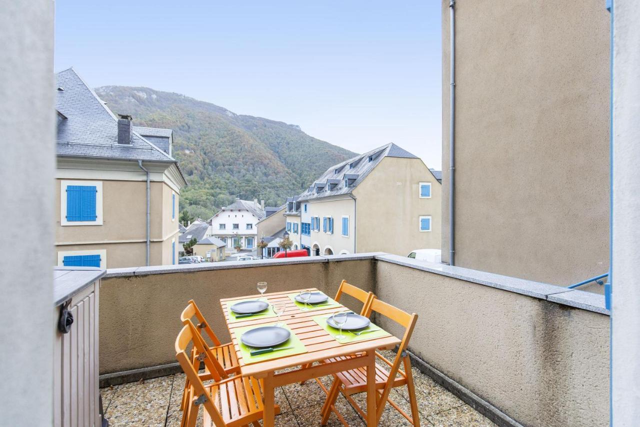 Appartement Terrasse Vue Montagne กอมปอง ภายนอก รูปภาพ